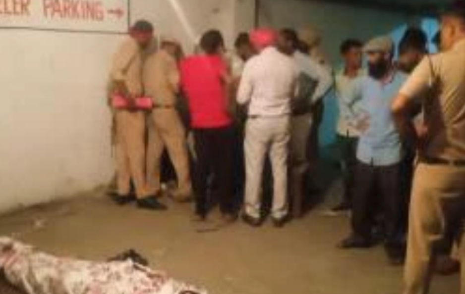 The dead body of the employee was found hanging in the basement of Jalandhar Municipal Corporation