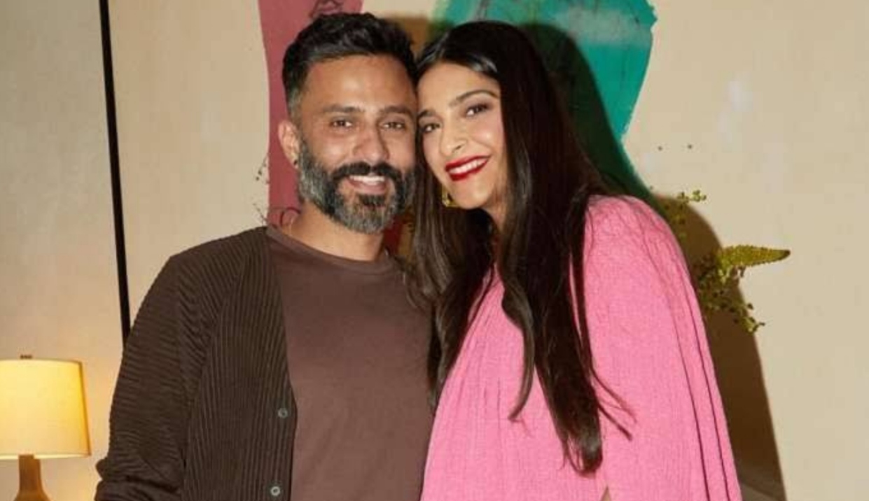 Bollywood actress Sonam Kapoor became mother, gave birth to son