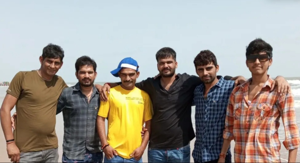 BIG NEWS: After the death of Sidhu Musewala, the killers celebrated on the seashore, the picture surfaced