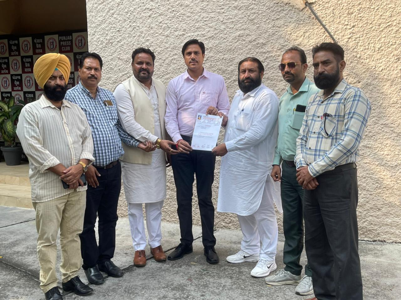 Punjab Valmiki Welfare Committee and Bharatiya Valmiki Dharma Samaj invited Digital Media Association (DMA) to participate in the procession