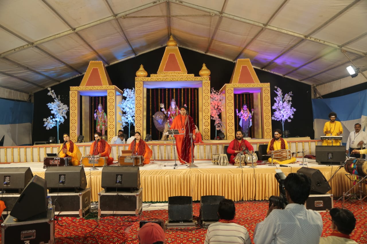mata ki chowki was organized in Aman Nagar by Divya Jyoti Jagrati Sansthan.
