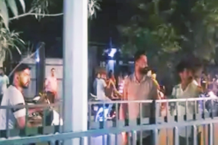 Jalandhar Municipal Corporation's negligence dead young man, electrocuted by street light pole
