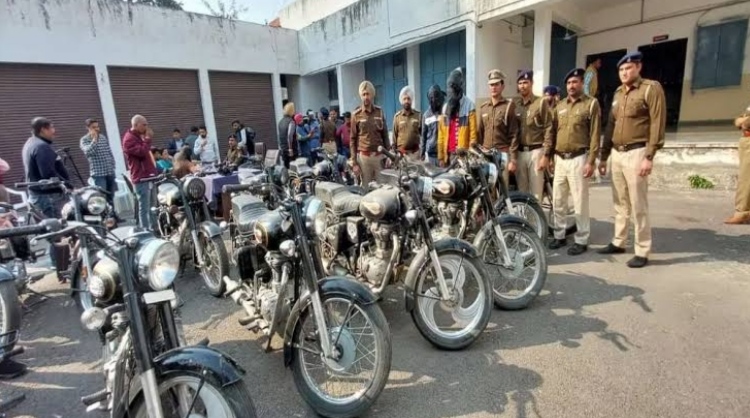 Chandigarh Police arrest Bullet bike theft gang