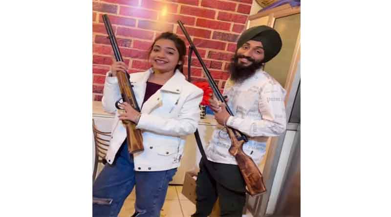FIR lodged against famous Kullad Pizza couple of Jalandhar, know the whole matter