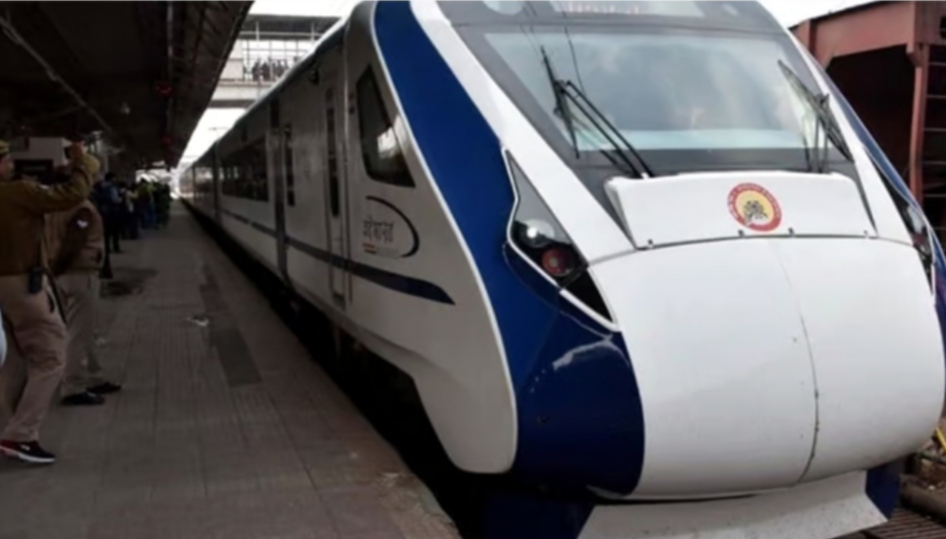 Two and a half year old girl came under the grip of Vande Bharat train in Kiratpur Sahib