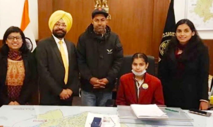 Class 10 student in Patiala became DC of the district for a day