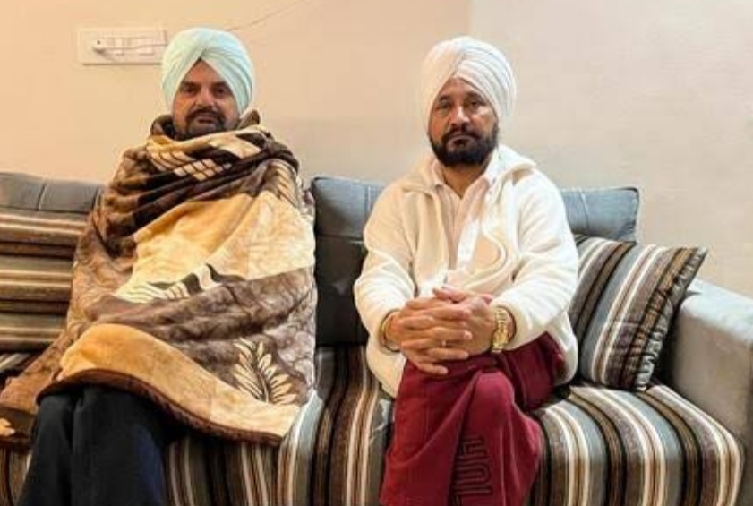 Former Punjab Chief Minister Charanjit Singh Channi met Sidhu Musewala's family soon after returning from abroad