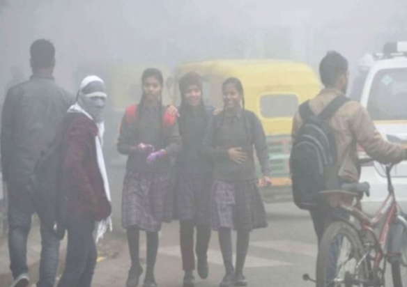 Holidays extended in schools due to increasing cold