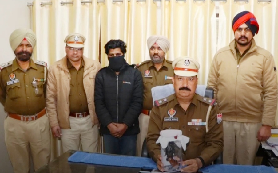 The accused who stole a revolver from the dashboard of a car parked in the parking lot of the civil hospital was arrested