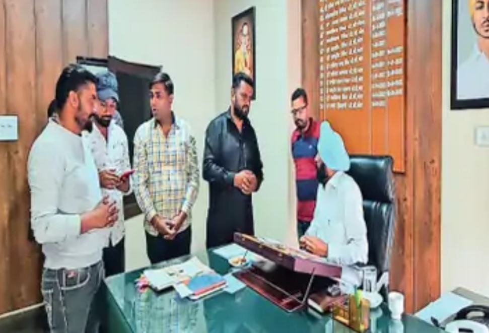 Pradeep Singh Dhillon takes charge of RTA in Jalandhar