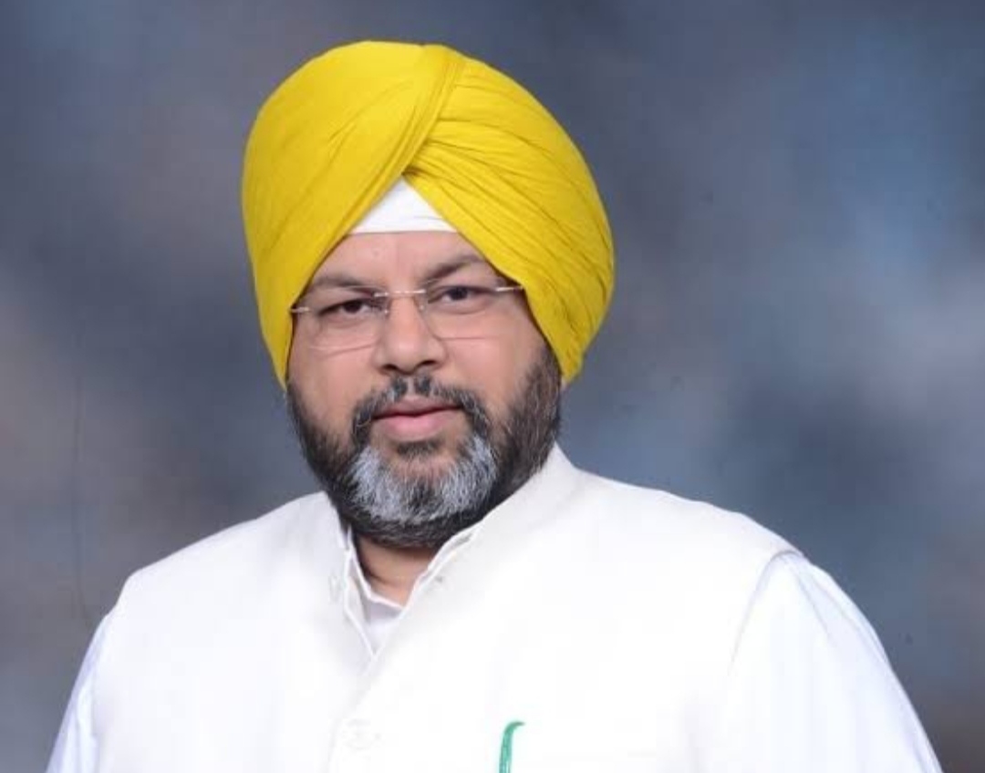 Vigilance arrested AAP MLA Amit Ratan Kotfatta