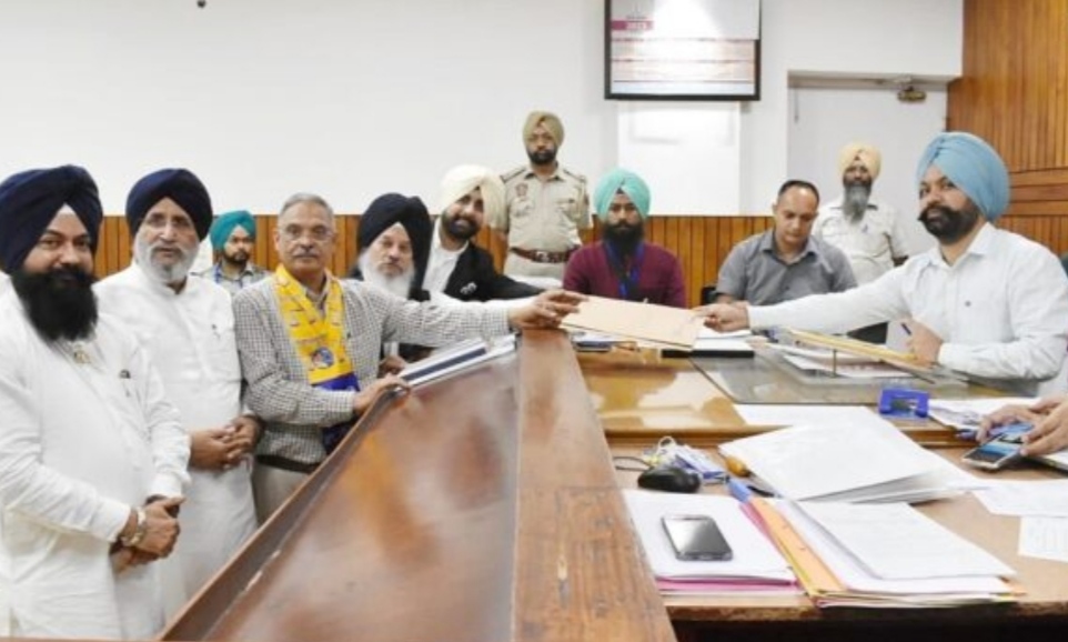 Akali Dal MLA Dr. Sukhwinder Kumar Sukhi files nomination as SAD-BSP joint candidate for Jalandhar bypoll