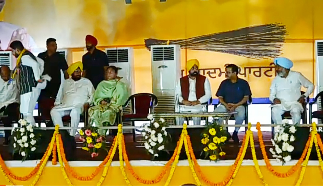 Loksabha Byelction: Election rally of AAP party held in Jalandhar, Kejriwal guarantees to open PGI level hospital here
