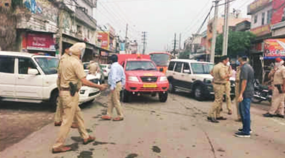 Big news: 11 people died due to gas leakage in Ludhiana, 2 children, 5 women were among the dead.