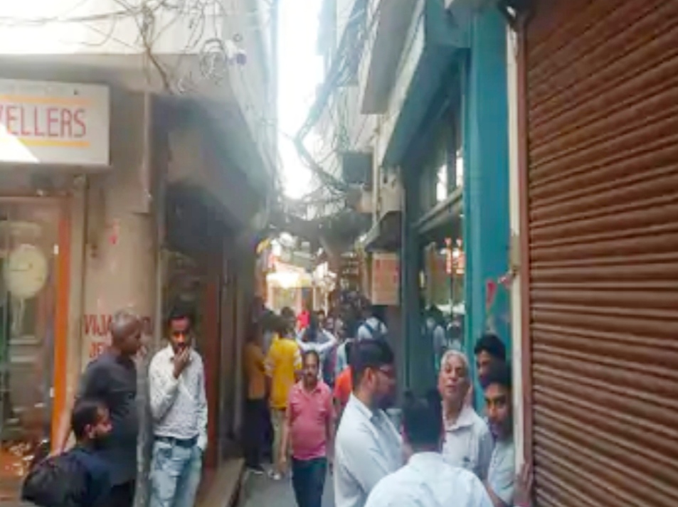 Pradhan, who went to settle the dispute in Jalandhar's jeweler market attari bazar, was set on fire by throwing chemical