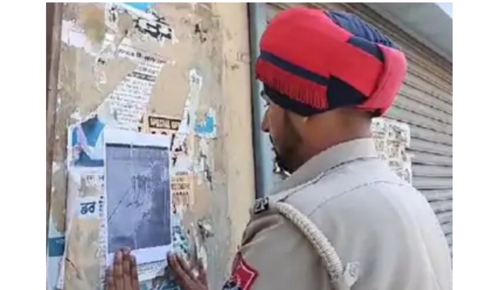 Big news: Police put up posters of Kala Kachha gang in Jalandhar, an atmosphere of fear among people