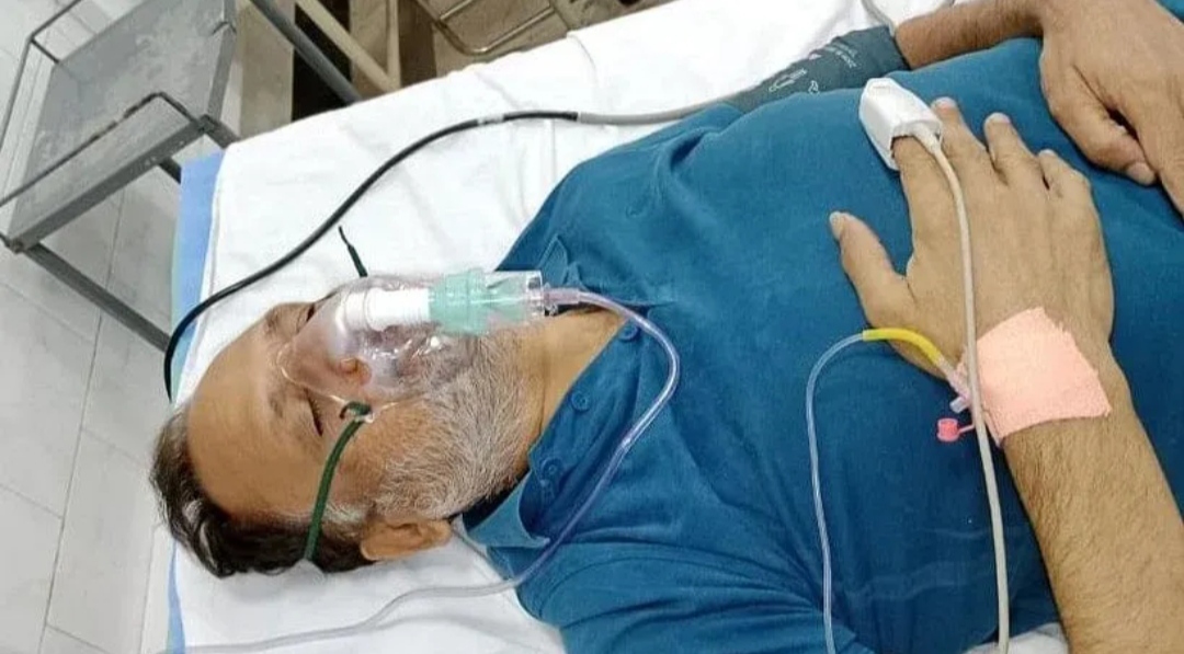Satyendar Jain slipped and fell in Tihar Jail's washroom, hospitalized
