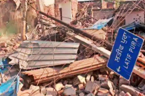 Punjab government offers to resettle homeless people in Latifpura