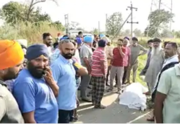 Lineman dies of electrocution in Jalandhar, had climbed on the pole to fix the fault
