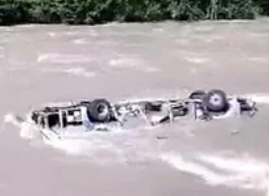 Missing Chandigarh to Manali PRTC bus found in Beas river, driver's body recovered