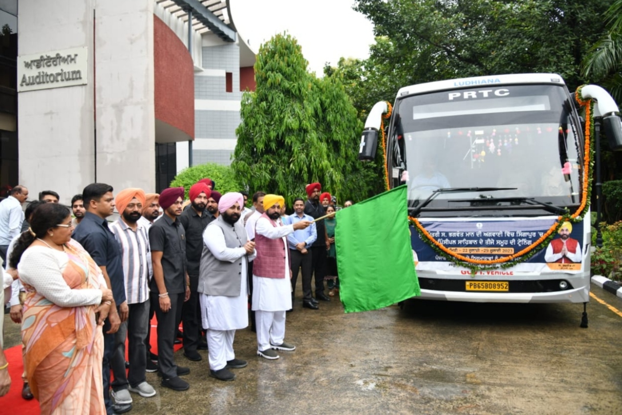 CM Bhagwant Mann leaves third and fourth batch of 72 principals to Singapore