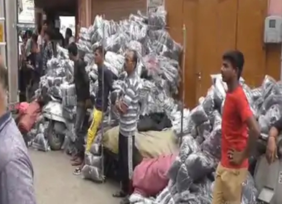 Fierce fire in hosiery godown in Ludhiana, goods worth lakhs burnt to ashes