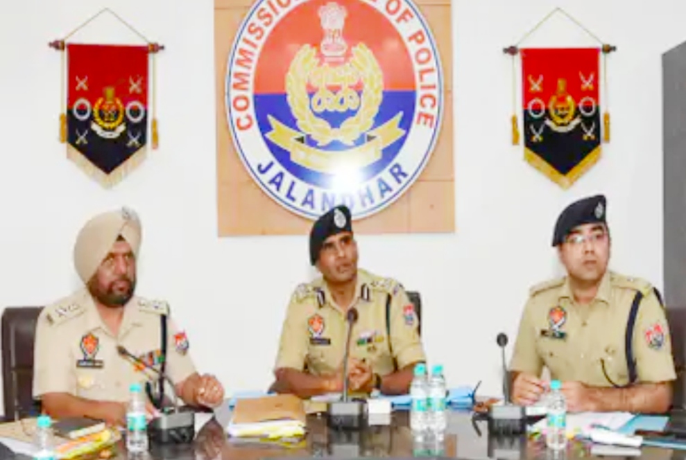Jalandhar Police Commissioner Kuldeep Chahal held a meeting with all station house officers, ACPs, DCPs