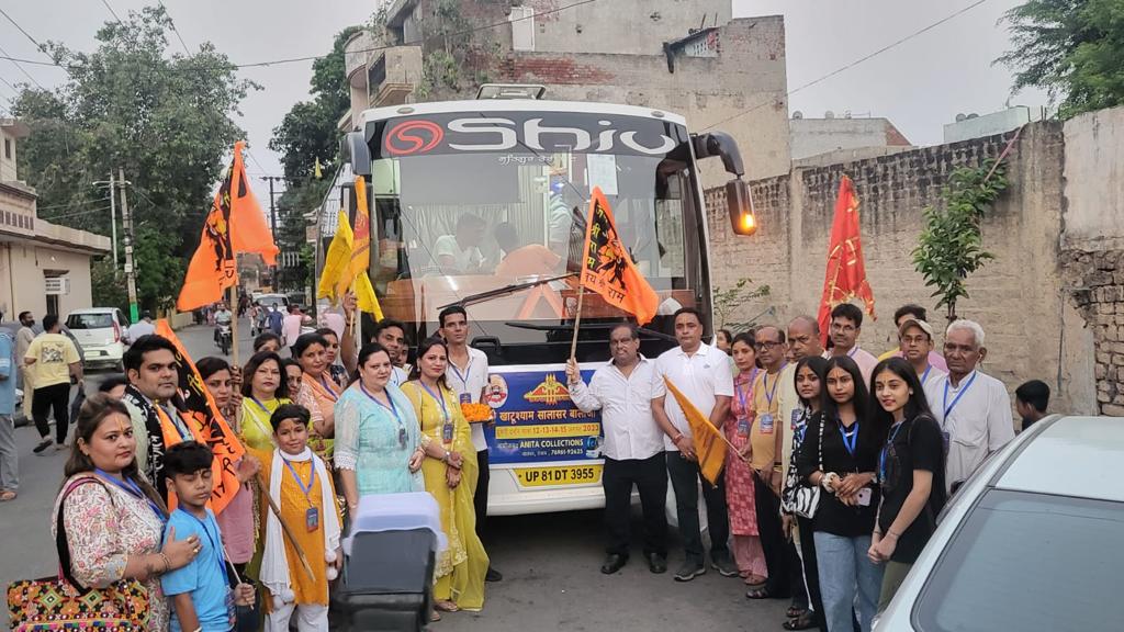 Free bus service was started from Jalandhar to the court of Shri Khatu Shyam jiâ€¦