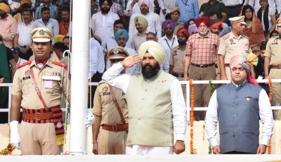 Deputy Speaker Jai Kishan Singh Rodi hoisted the tricolor on Independence Day in Jalandhar