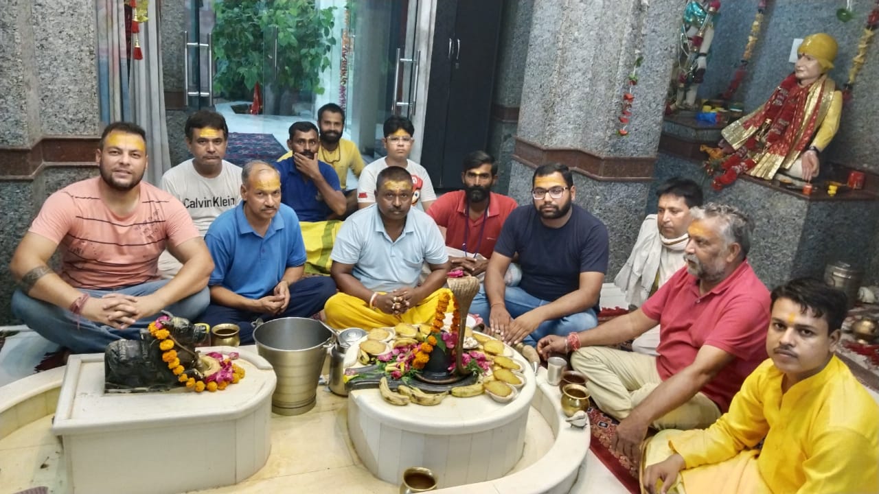 Shiva is infinite, Shiva's grace is infinite, Rudrabhishek gives thousands of virtues: Sandeep Verma