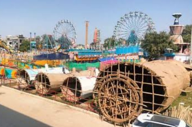 This time on Dussehra, Punjab's tallest 120 feet Ravana will burn in Ludhiana, even rain will not have any effect on it.