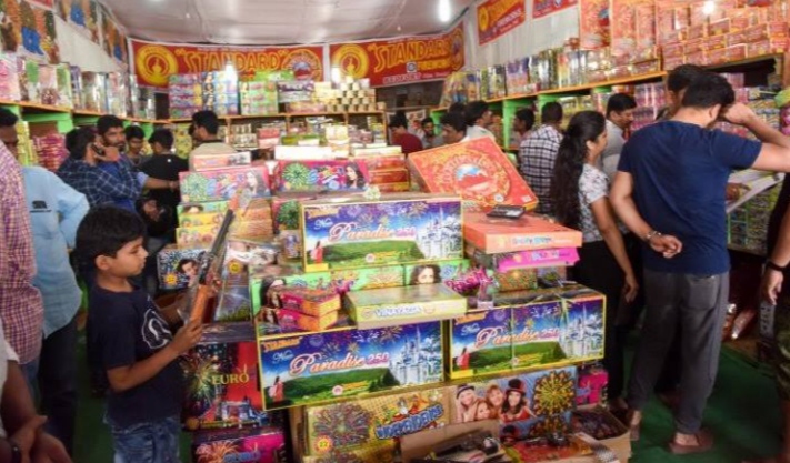 Jalandhar Deputy Commissioner of Police Ankur Gupta issued new orders regarding firecrackers.