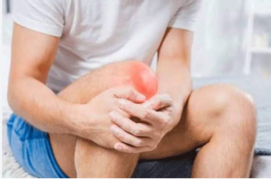 Why is knee pain happening at a young age these days? Be careful if you see these symptoms