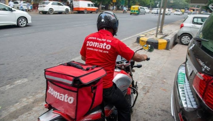 Big News: Zomato delivery boy robbed in posh area of Jalandhar