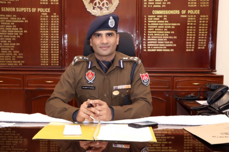 The robbery at Ravi Jewelers in Jalandhar turned out to be a lie, the truth came out.