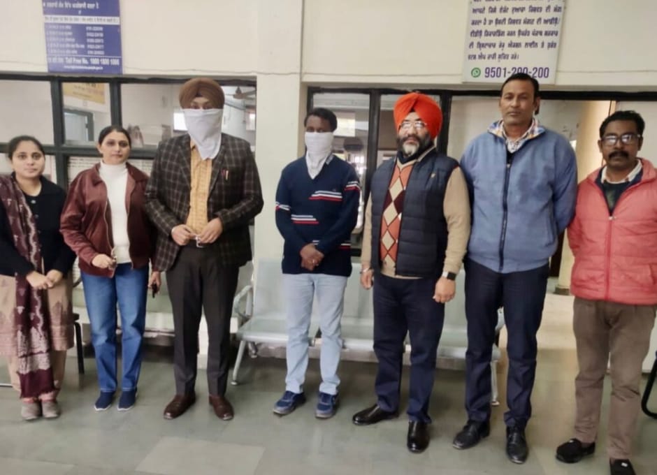S.D.O. of Water Supply and Sanitation Department under the charge of demanding bribe of one lakh rupees.arrested by vigilance