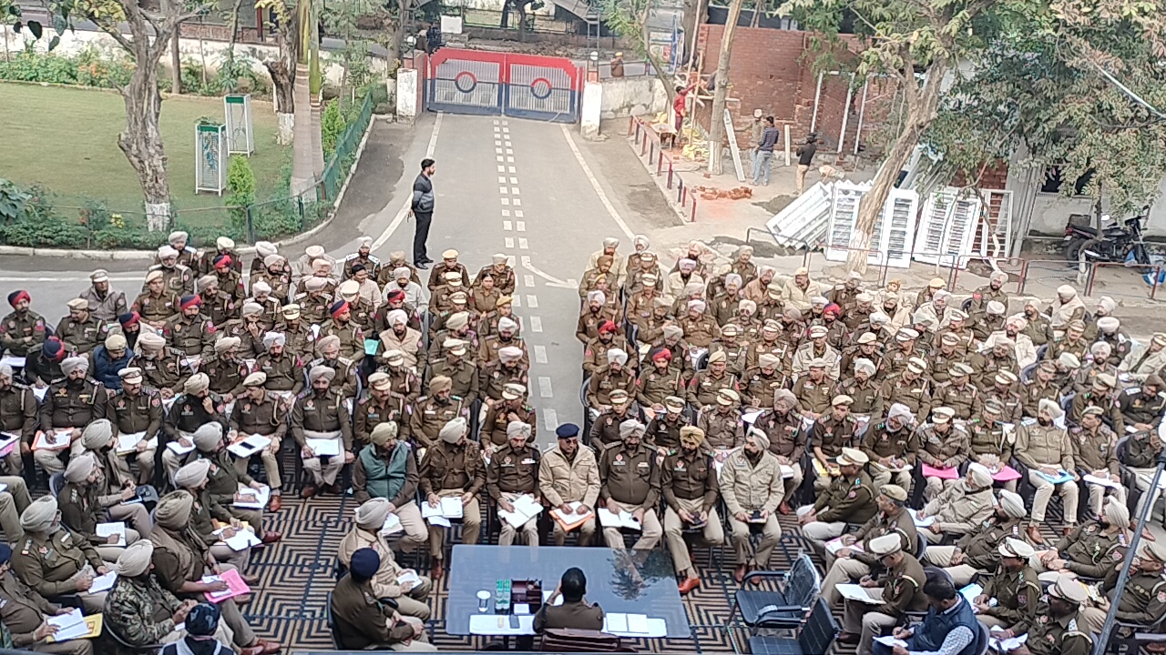 Police Commissioner Swapan Sharma took action regarding traffic problem in the metropolis, gave these instructions to the officers
