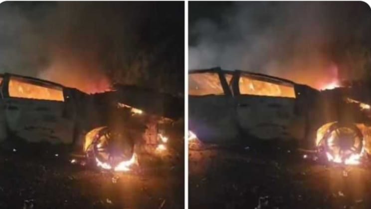 Big Breaking News: 4 people in car burnt alive after collision with truck in Hoshiarpur