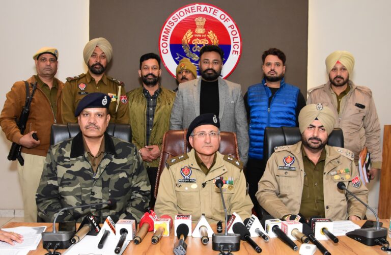 Jalandhar Police busted the gang preparing fake certificates, 2 accused arrested