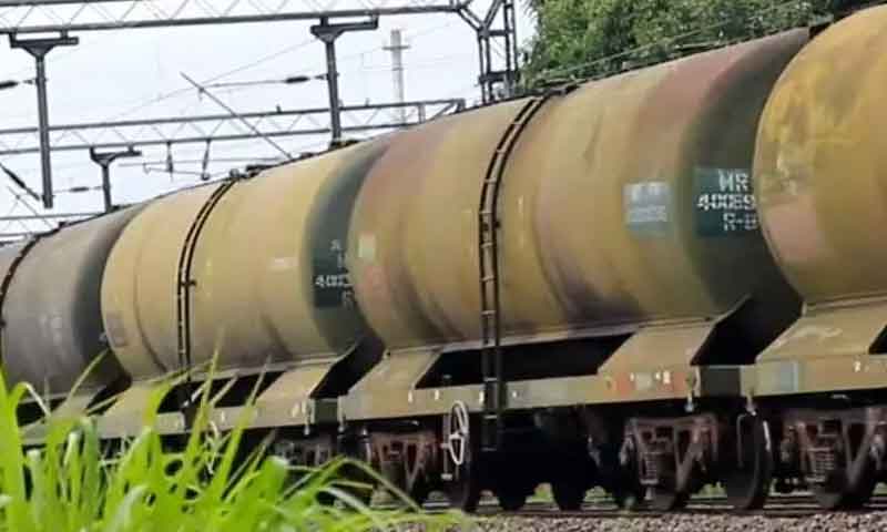 Big negligence of Railways, instead of stopping at Jalandhar, the goods train left on Jammu route!