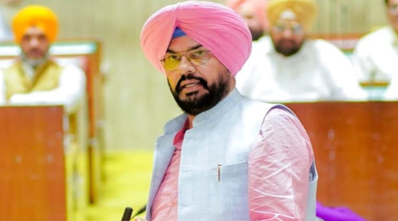 Minister Kuldeep Singh Dhaliwal raised the issue of forced recruitment of Punjabi youth in the Russian Army in the Punjab Assembly.
