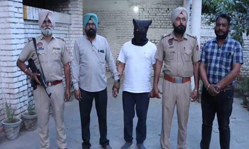 Big news: Police arrested an associate of notorious Jaipal Bhullar gang along with heroin worth Rs 15 crore.