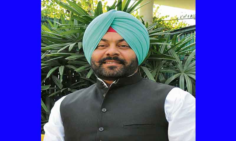 Breaking News: Congress got a shock in Jalandhar, MLA Vikramjit Chaudhary resigned from this post.