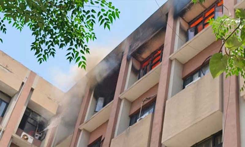 जालंधर में GST भवन में लगी आग, जरूरी दस्तावेज जलकर खाक