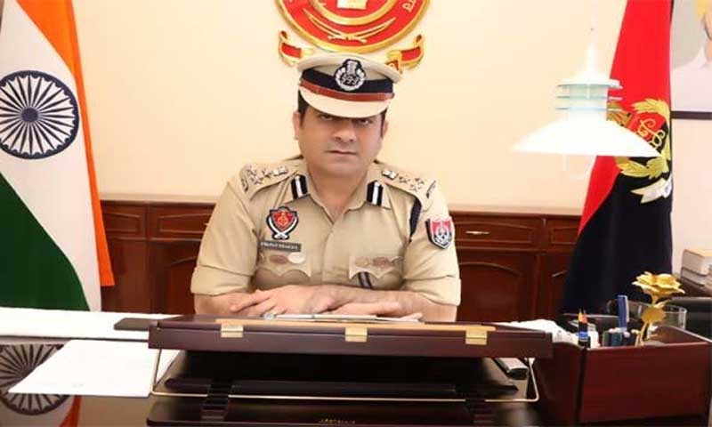 पुलिस कमिश्नर स्वपन एक्शन में -56 हथियारों के लाइसेंस किये रद्द
