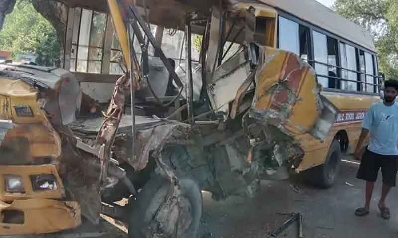 लुधियाना में स्कूल बस हुई हादसे का शिकार , एक छात्र की मौत