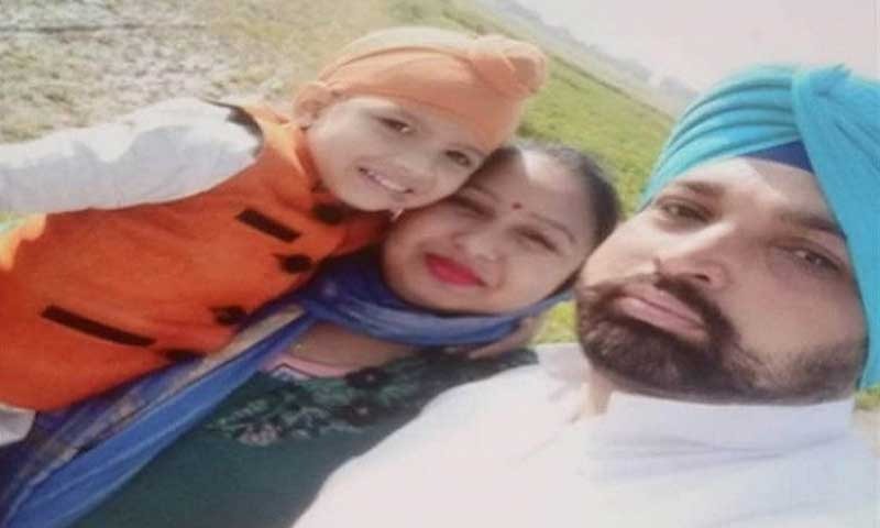पत्नी व 9 साल के बेटे संग ट्रेन के आगे कूदा शख्स, खौफनाक कदम के पीछे ये वजह.........