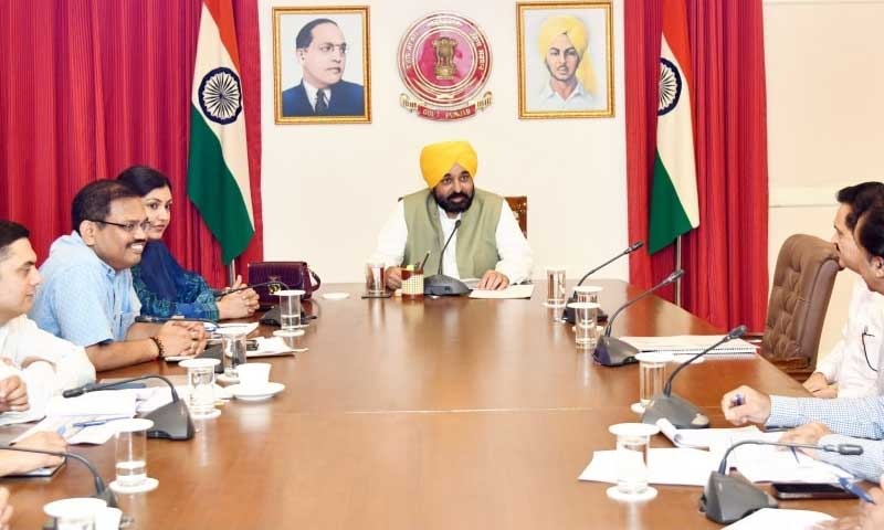 लुधियाना के बुड्ढा नाला की सफाई को लेकर सीएम मान ने Nebula Group के अफसरों के साथ की मीटिंग