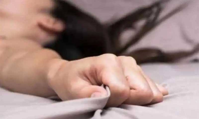 डायमंड कारोबारी ने होटल में 14 वर्षीय लड़की से बनाया शारीरिक संबंध, कुछ ही देर में हार्टअटैक से हो गई मौत