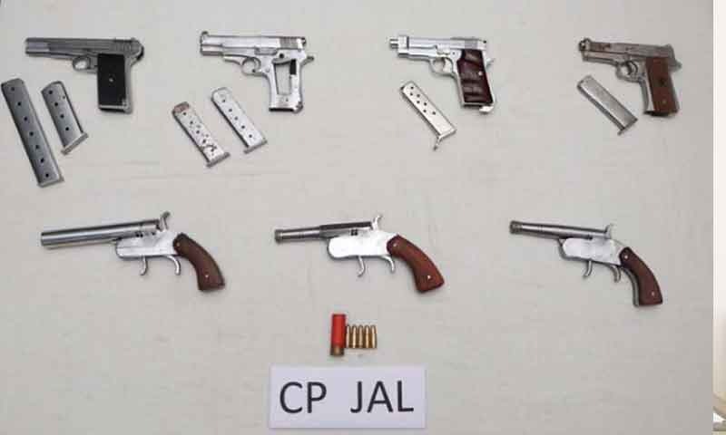 जालंधर पुलिस और Gangster के गुर्गों में मुठभेड़